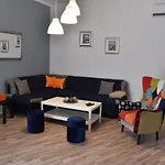 Riviera Daire Pula