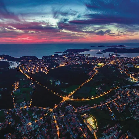 Lägenhet Riviera *